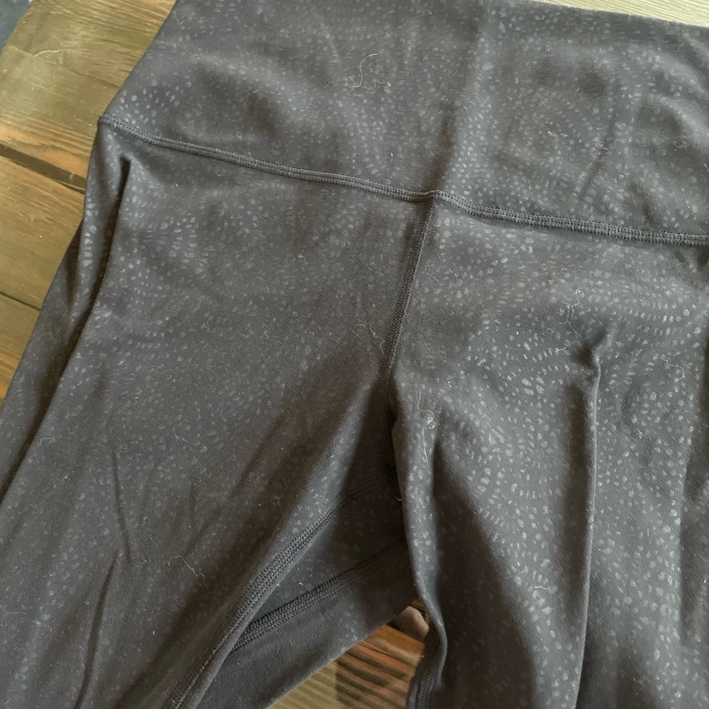 lululemon athletica Black Subtle Dot High-Rise Leggings - Picture 5 of 6